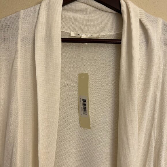 NWT Cyrus Women’s Cream Sweater Cardigan Long Sleeve Size Large - Size L - Picture 3 of 14